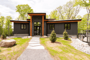 Custom Home, The Kawarthas, Ontario, Canada - Photo by Linwood Homes